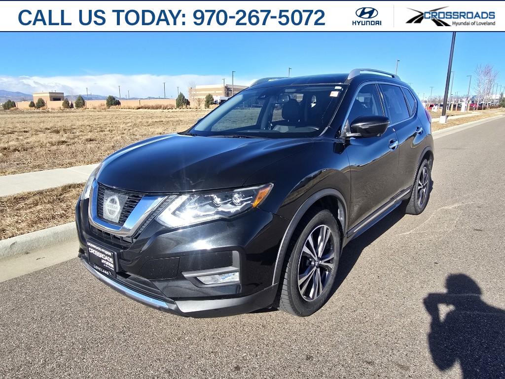 2017 Nissan Rogue SL's photo