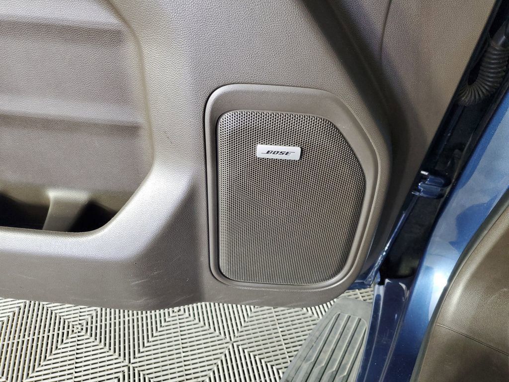 Used 2019 Blue GMC Denali image 29