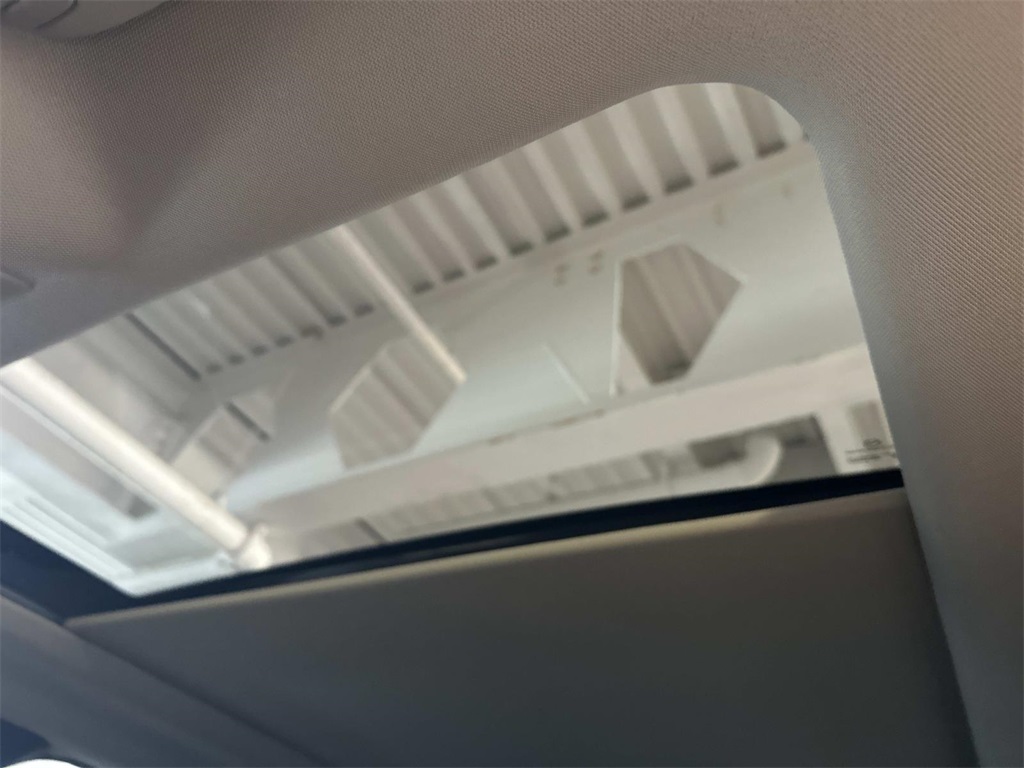 2026 Mazda CX-50 2.5 Preferred photo 4