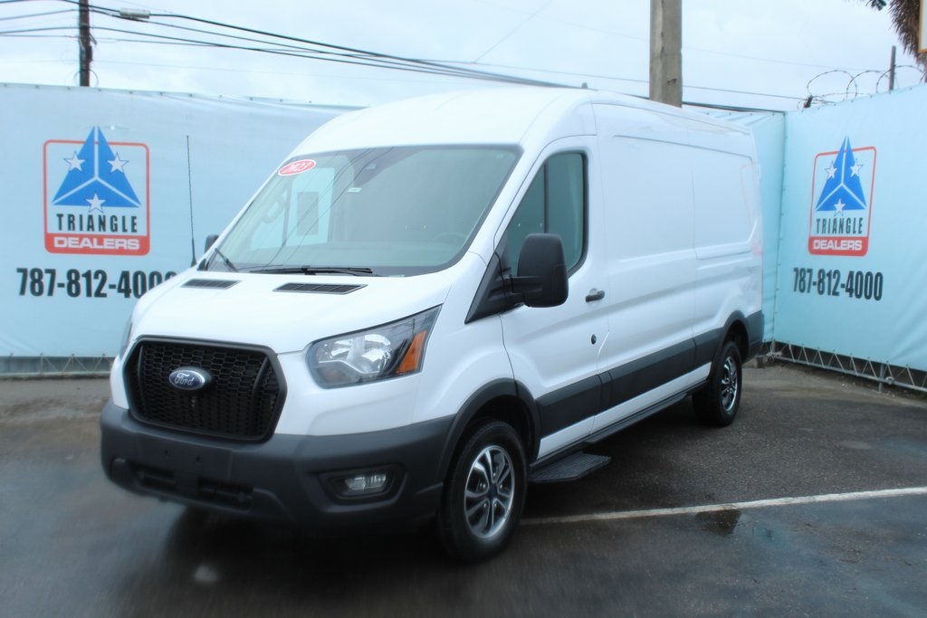 2023 Ford Transit photo 2