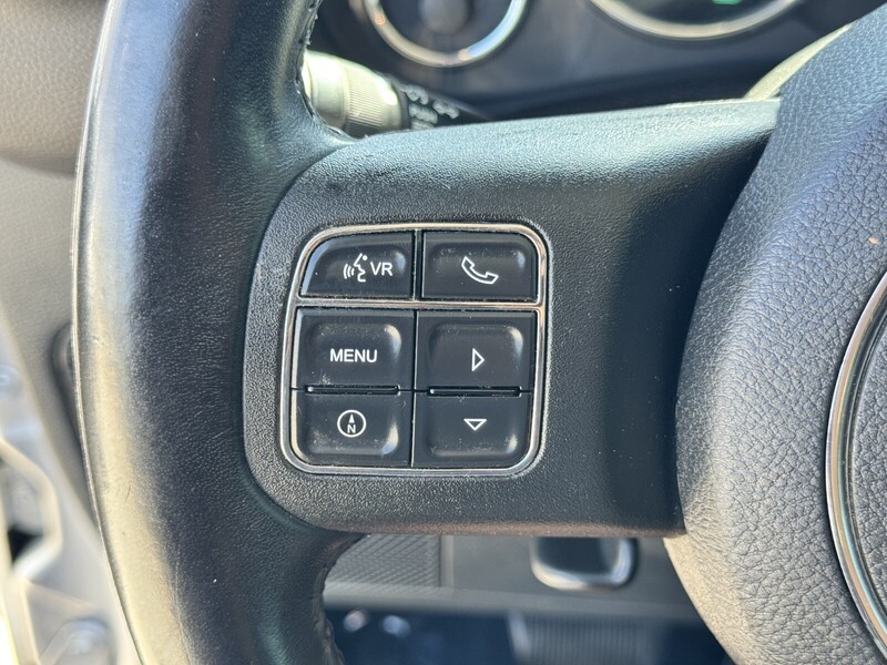 2012 Jeep Wrangler Unlimited Sport photo 11