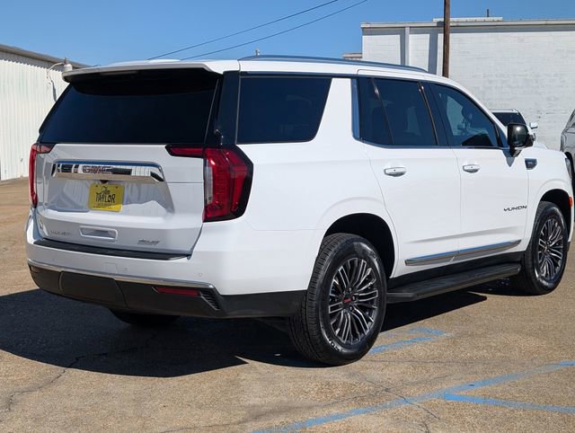 2023 Gmc Yukon SLT photo 3