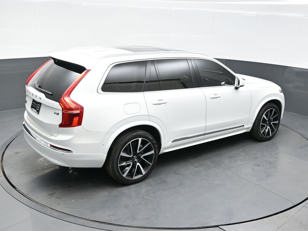 2024 Volvo XC90 Plus photo 31