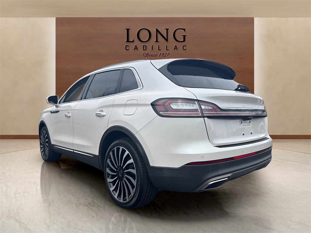 2019 Lincoln Nautilus Black Label photo 3
