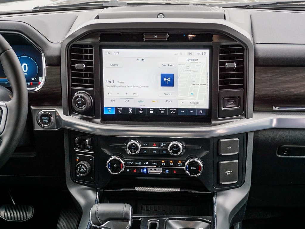 2025 Ford F-150 Lariat photo 14