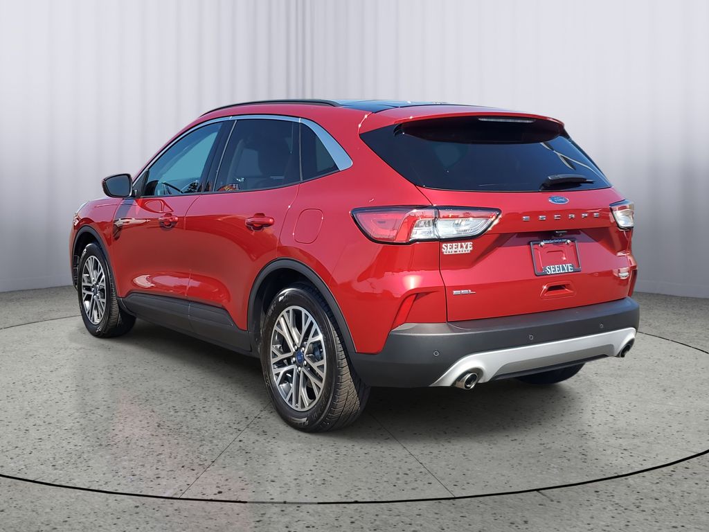 2020 Ford Escape SEL photo 3