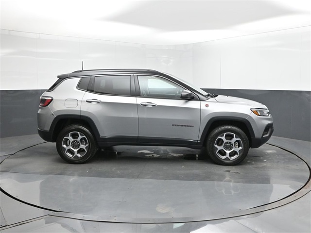 2022 Jeep Compass Trailhawk photo 23