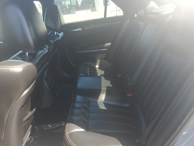 2021 Chrysler 300 S photo 20