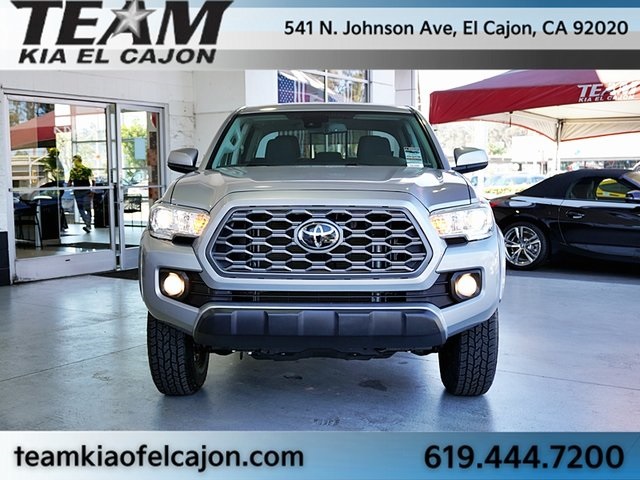 2021 Toyota Tacoma SR5 photo 4
