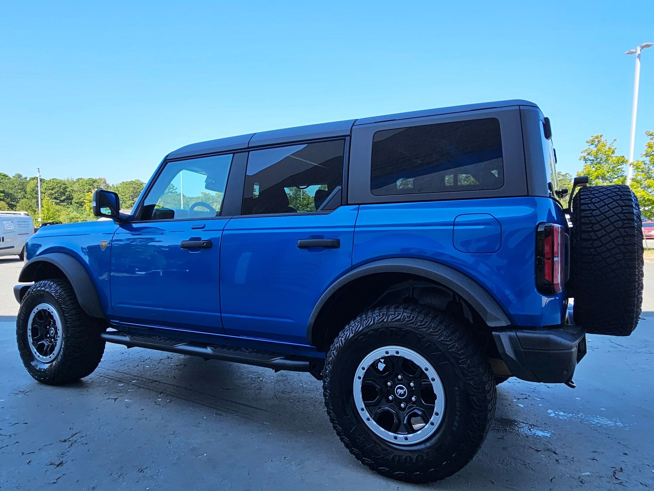 2022 Ford Bronco Badlands photo 4