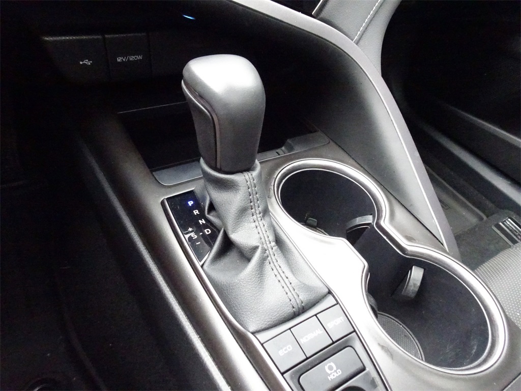 2024 Toyota Camry XSE V6 photo 14
