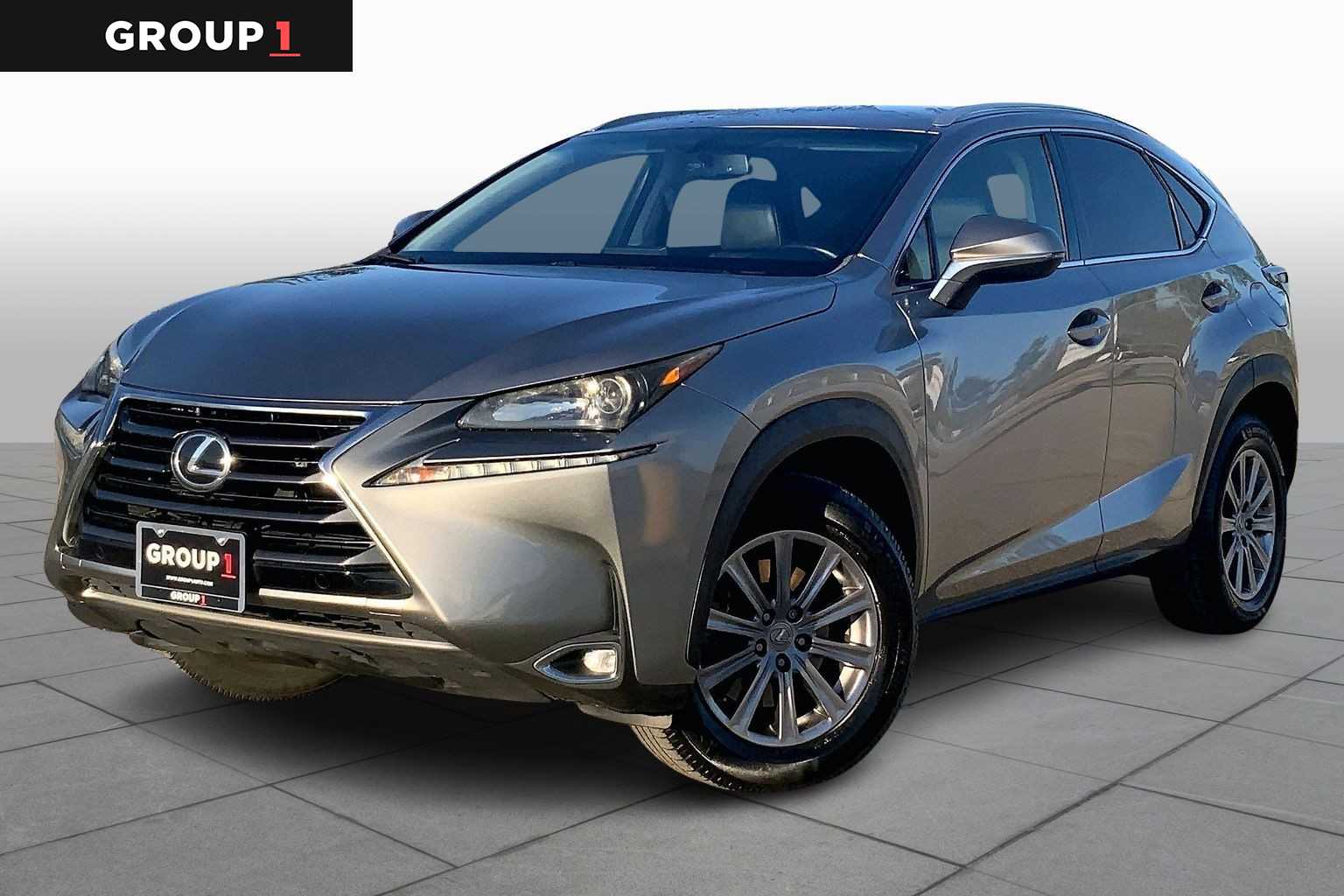 2016 Lexus NX 200t's photo