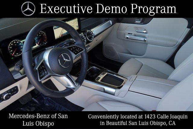 2025 Mercedes Benz GLB 250 photo 2