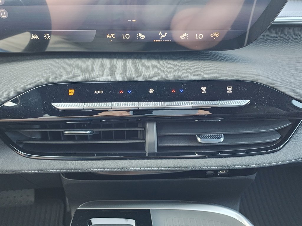 2026 Buick Enclave Sport Touring photo 29