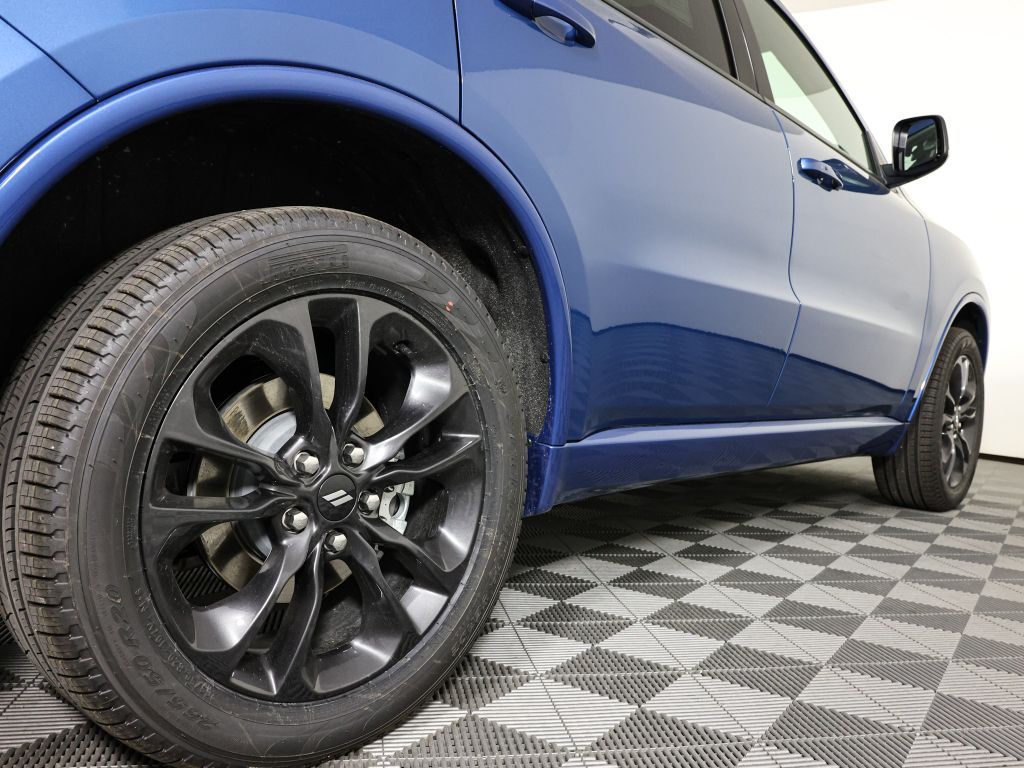 2024 Dodge Durango GT Premium photo 3