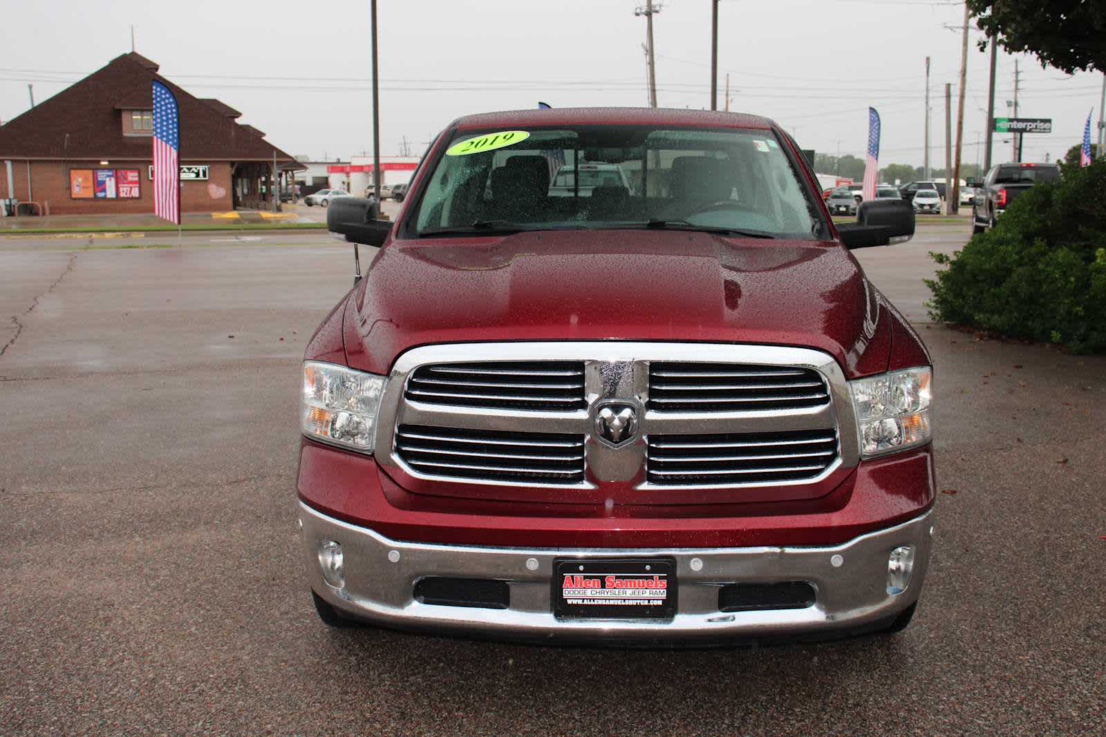 2019 Ram 1500 Classic Big Horn photo 4