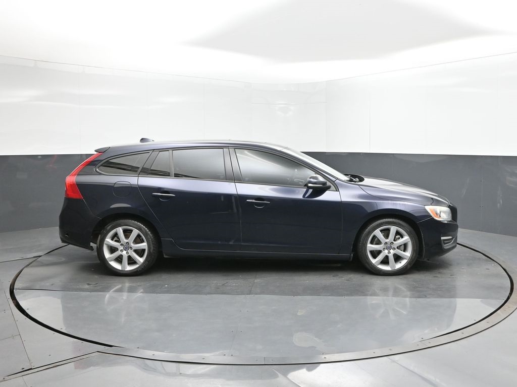 2016 Volvo V60 T5 photo 16