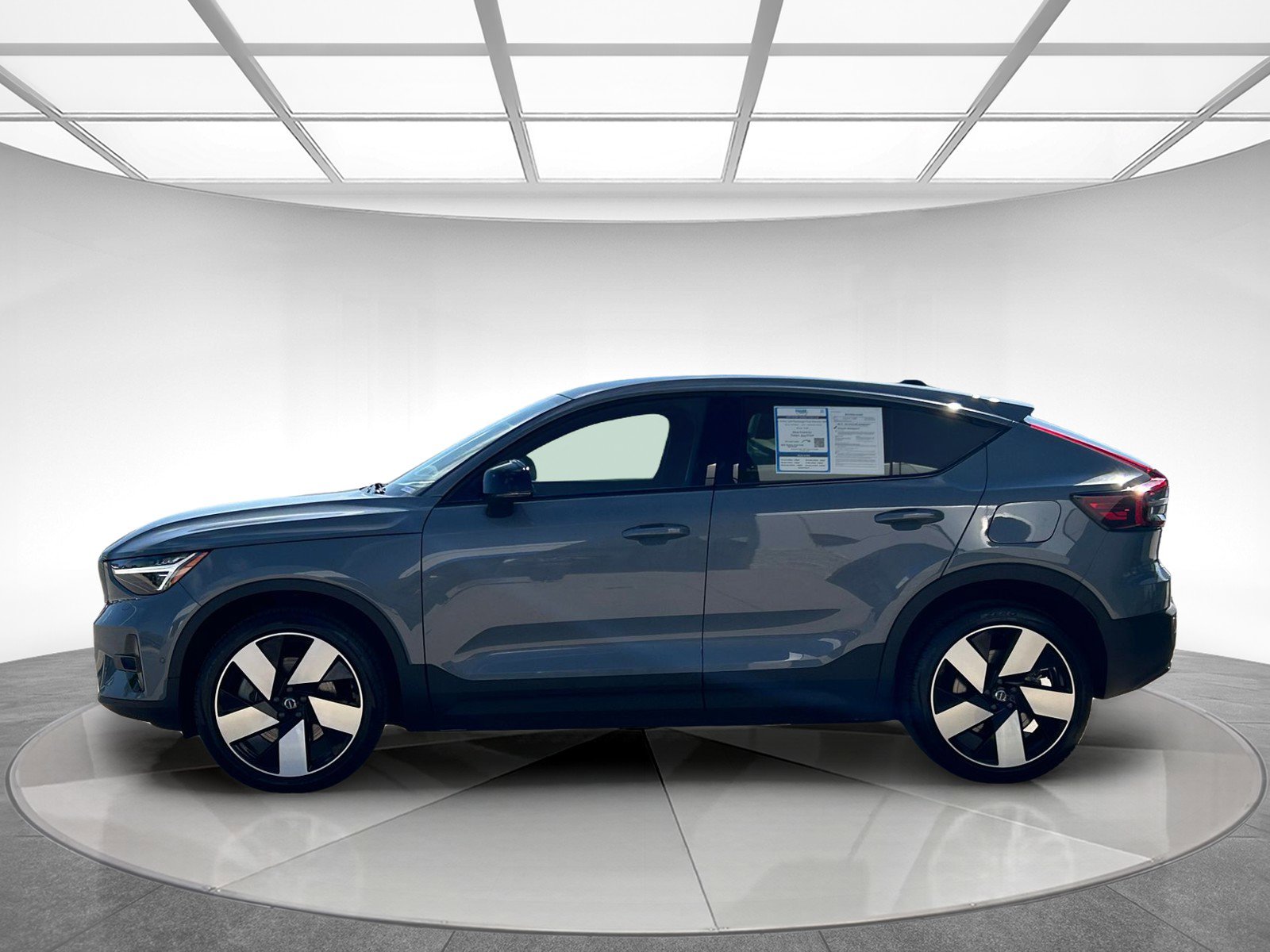 Used 2023 Volvo C40 Ultimate with VIN YV4ED3GM6P2029020 for sale in Altoona, IA
