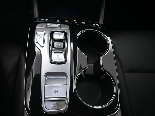 2022 Hyundai Tucson Hybrid Limited photo 2