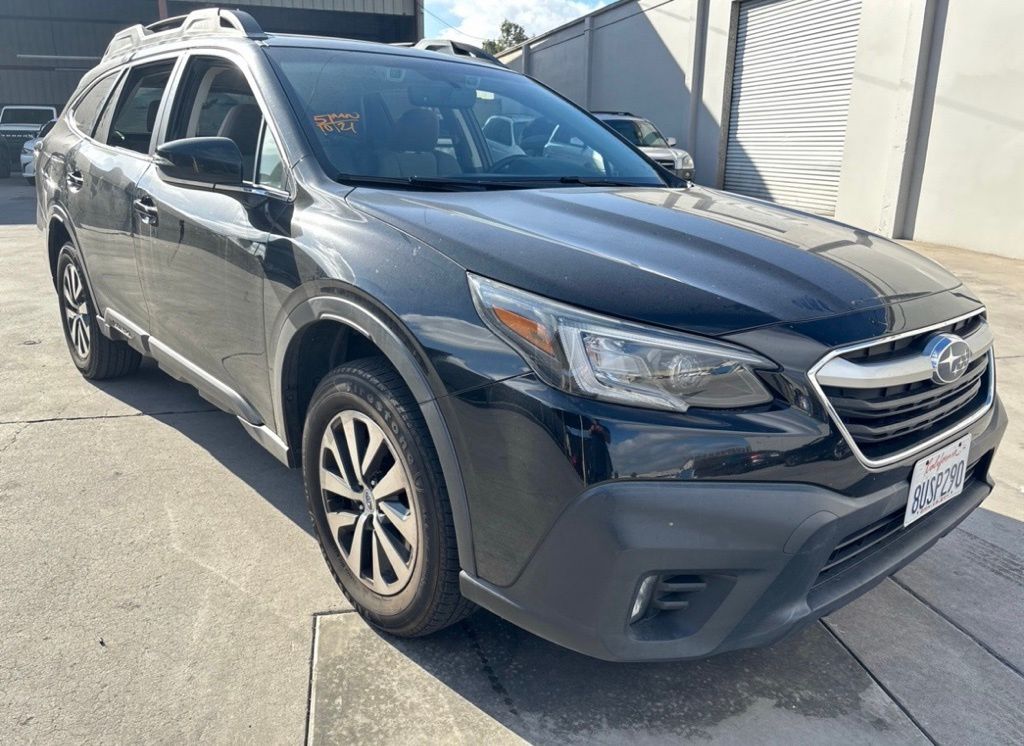 2021 Subaru Outback Premium photo 2