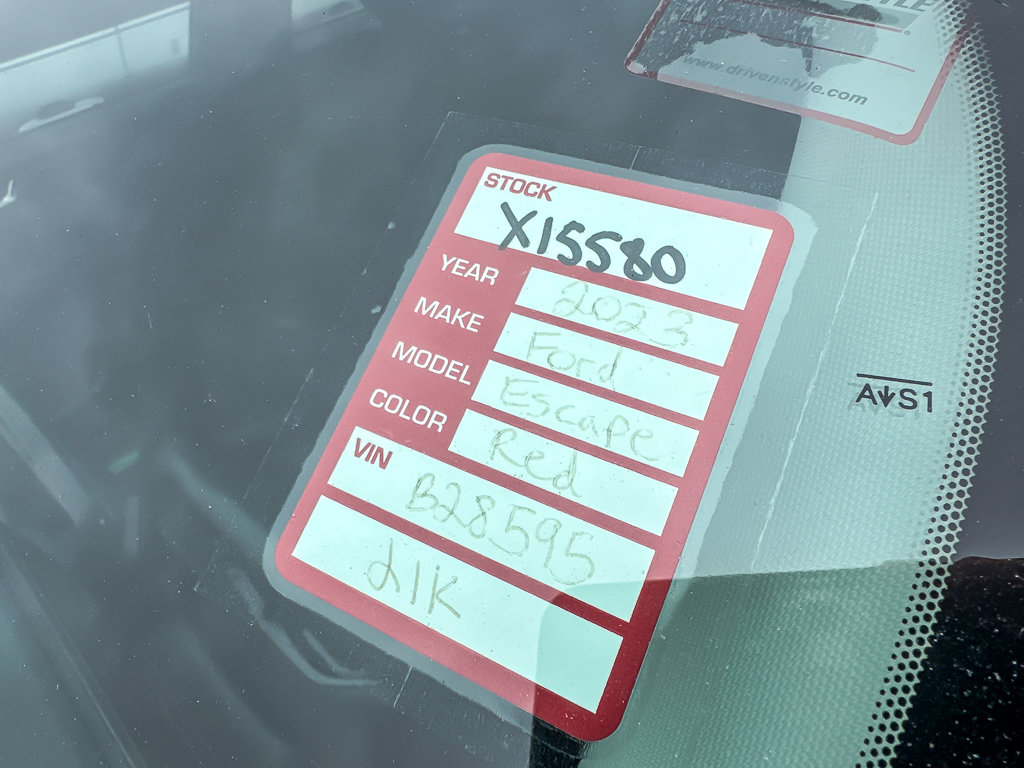 2023 FORD ESCAPE - Image 32