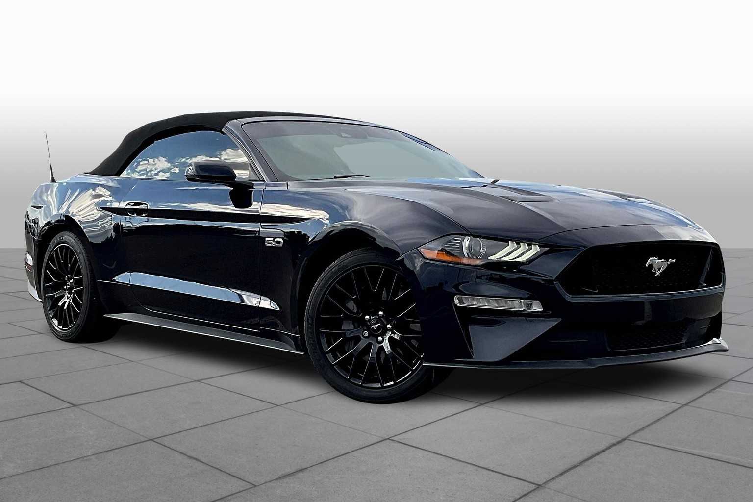 2021 Ford Mustang GT Premium photo 2