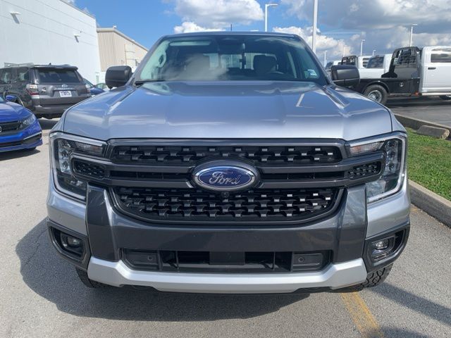 2024 Ford Ranger XLT photo 2