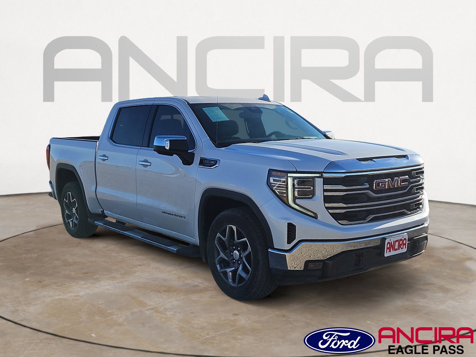 2022 GMC Sierra 1500 SLT's photo