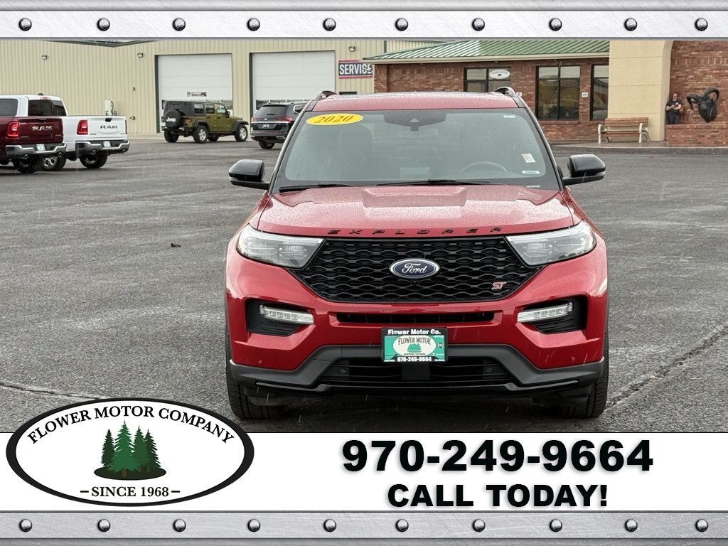 2020 Ford Explorer ST photo 2