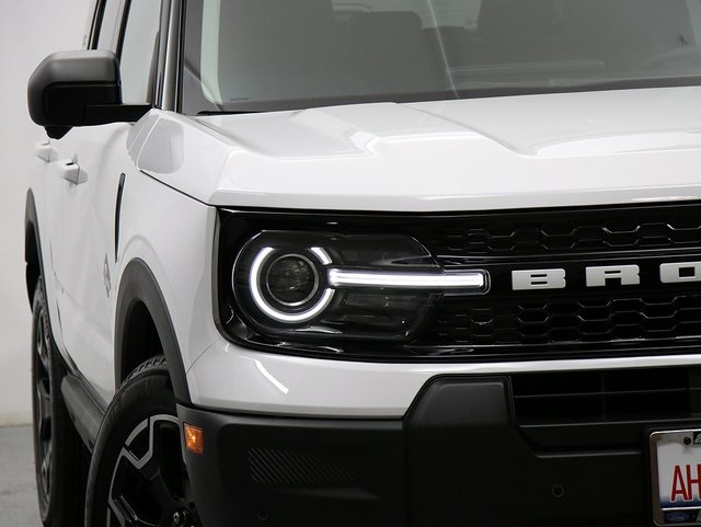 2025 Ford Bronco Sport Outer Banks photo 4
