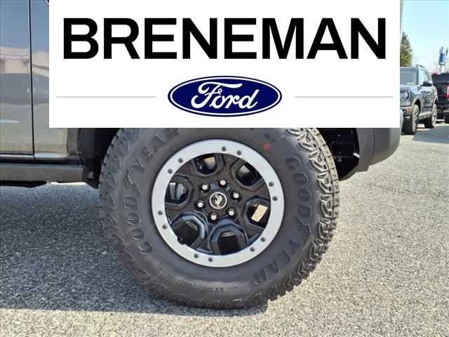 2025 Ford Bronco Badlands photo 5