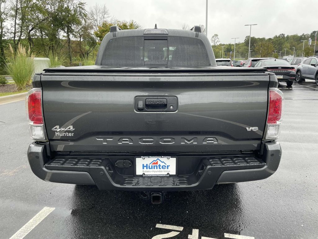 2018 Toyota Tacoma Limited photo 26