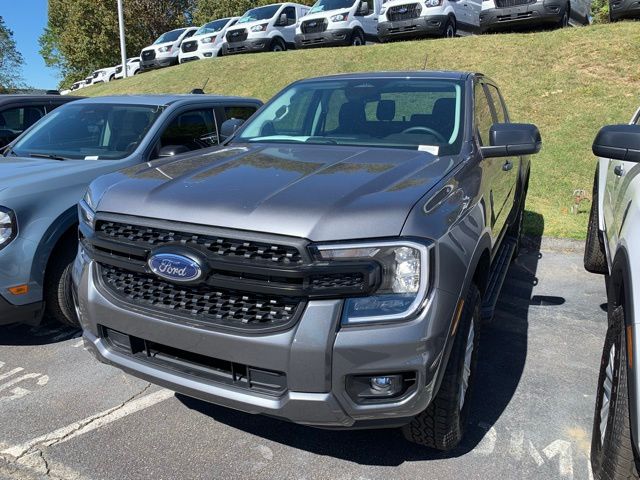 2025 Ford Ranger XL photo 2