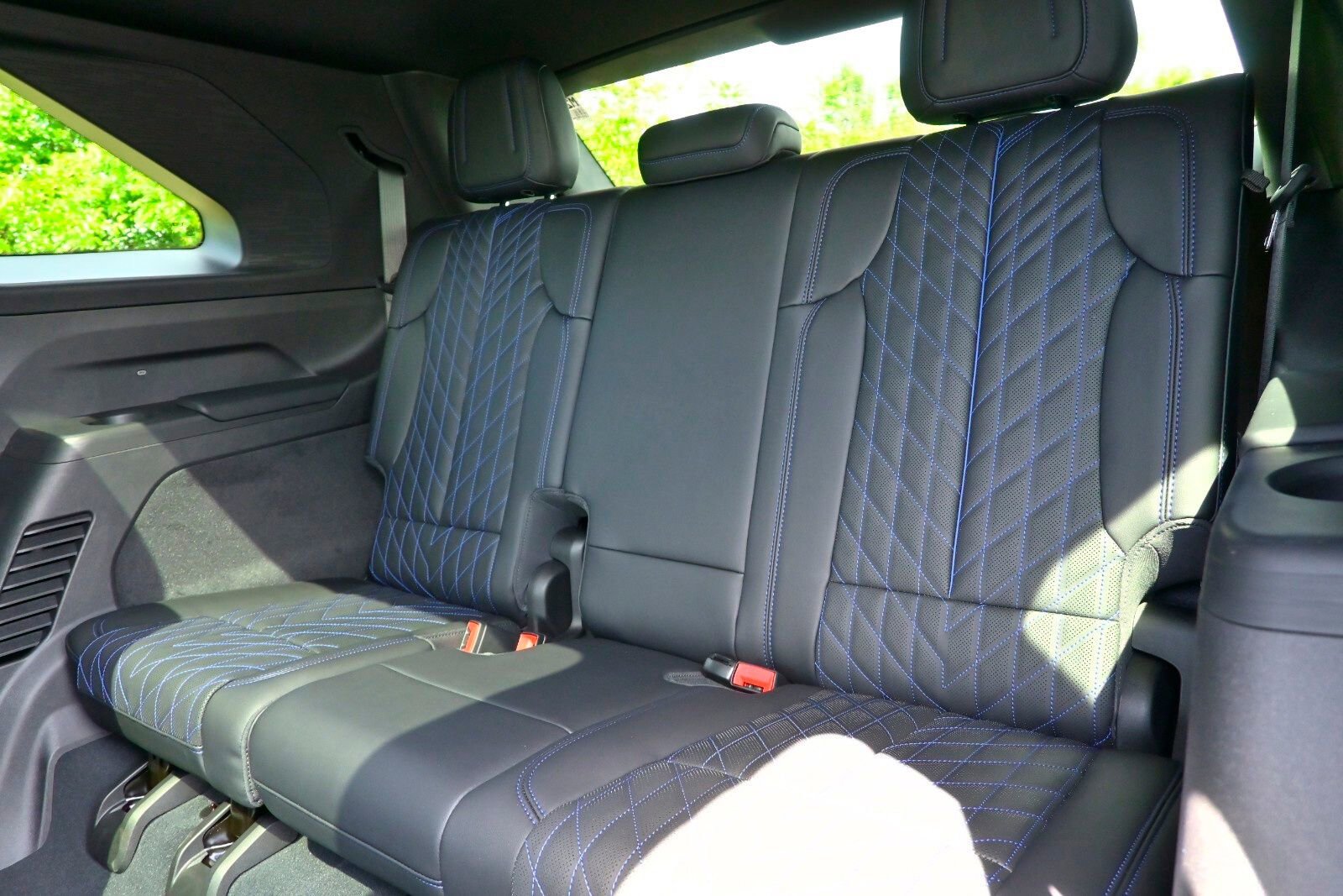 2025 Cadillac Escalade IQ Sport photo 22