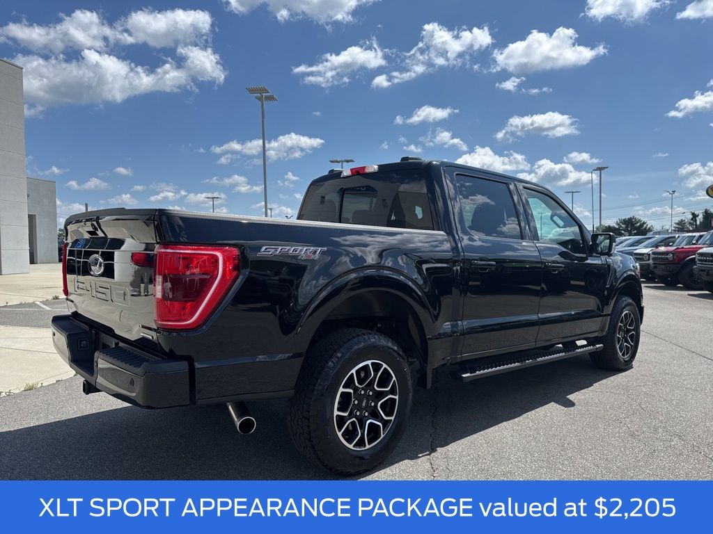 2022 Ford F-150 XLT photo 2