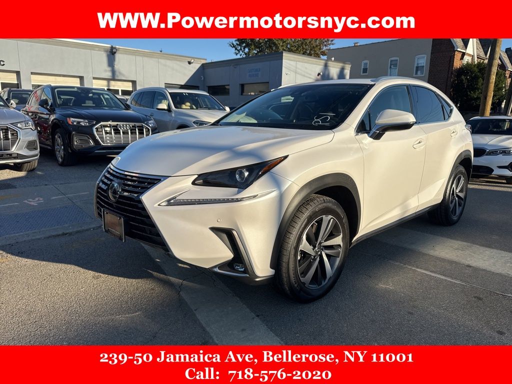 2020 Lexus NX 300's photo