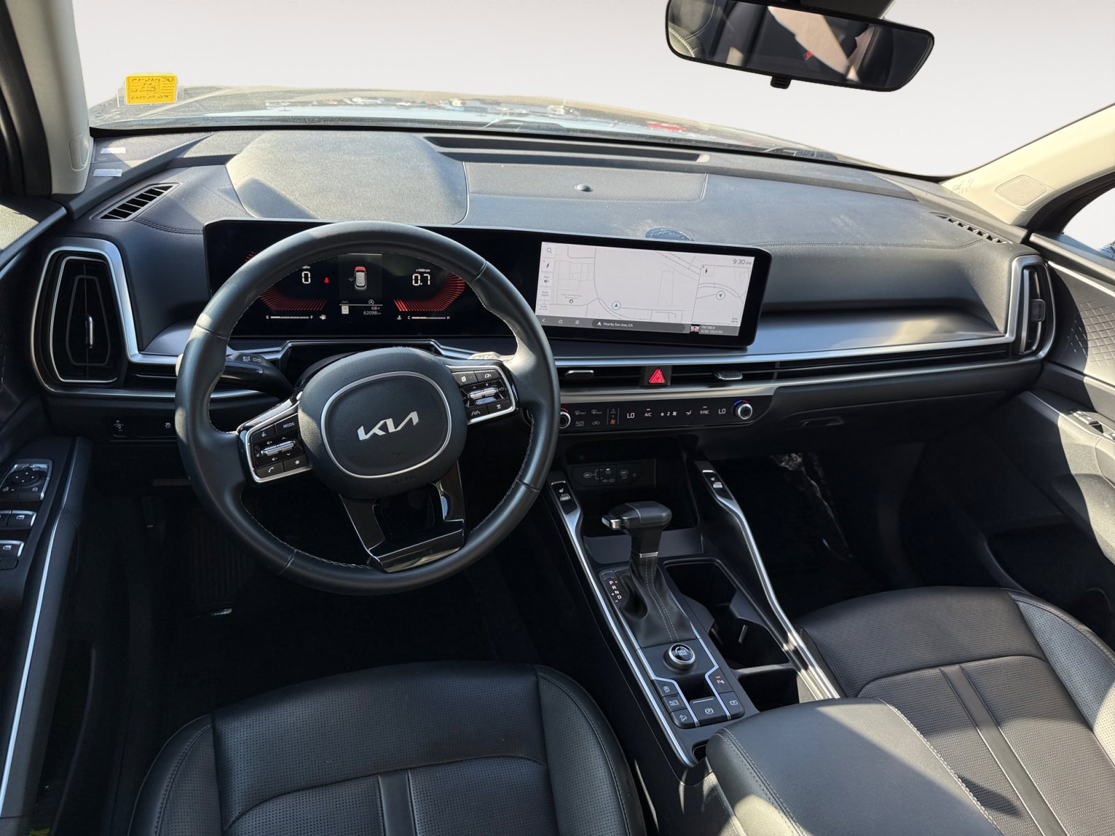 2024 Kia Sorento S photo 14