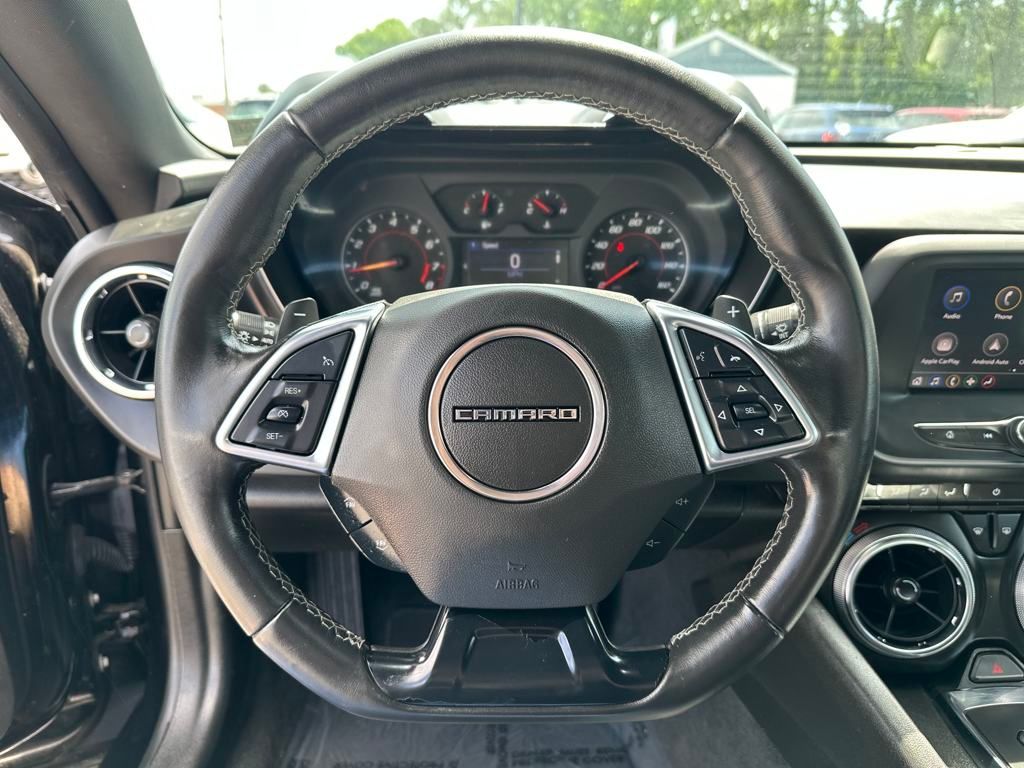 2021 Chevrolet Camaro 1LT photo 11