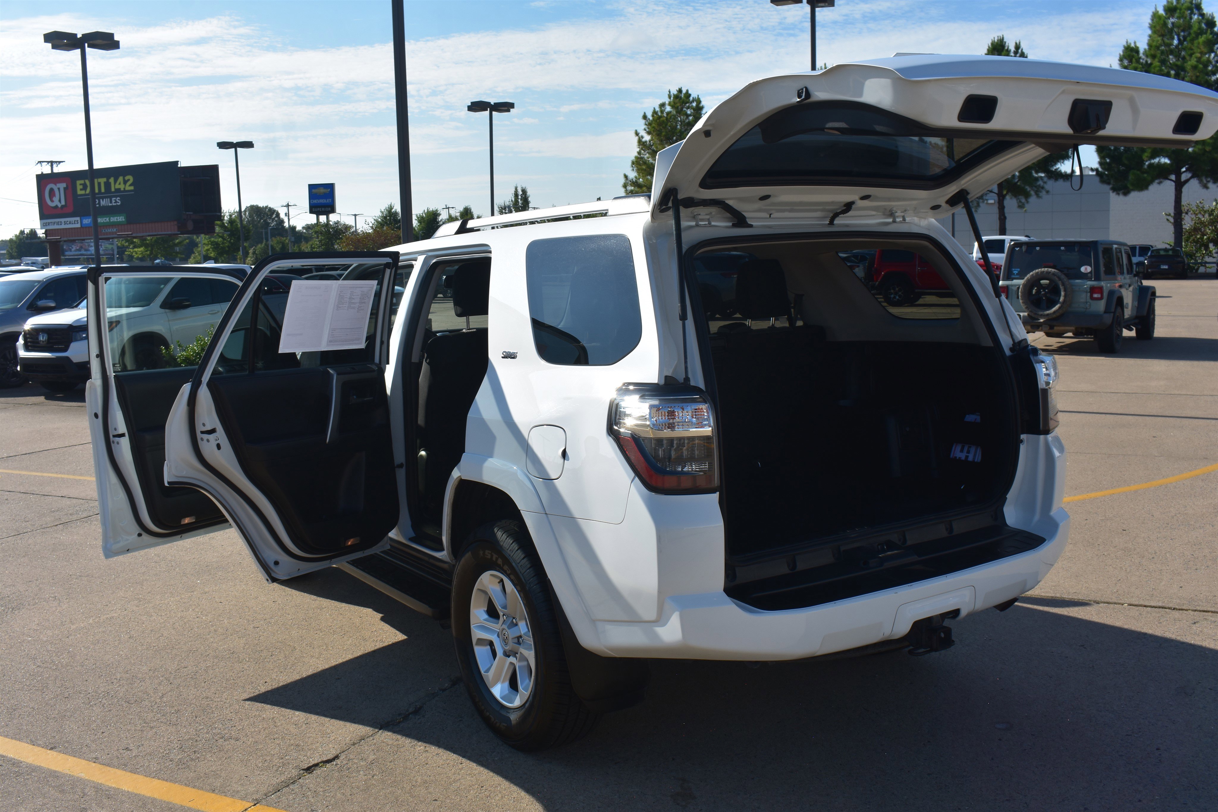 2024 Toyota 4Runner SR5 photo 13