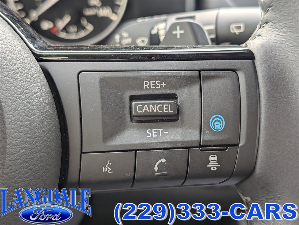 2021 Nissan Rogue SV photo 25