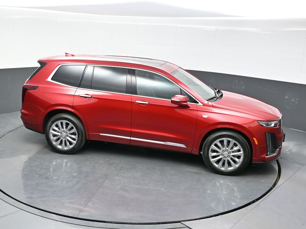 2025 Cadillac XT6 Premium Luxury photo 31