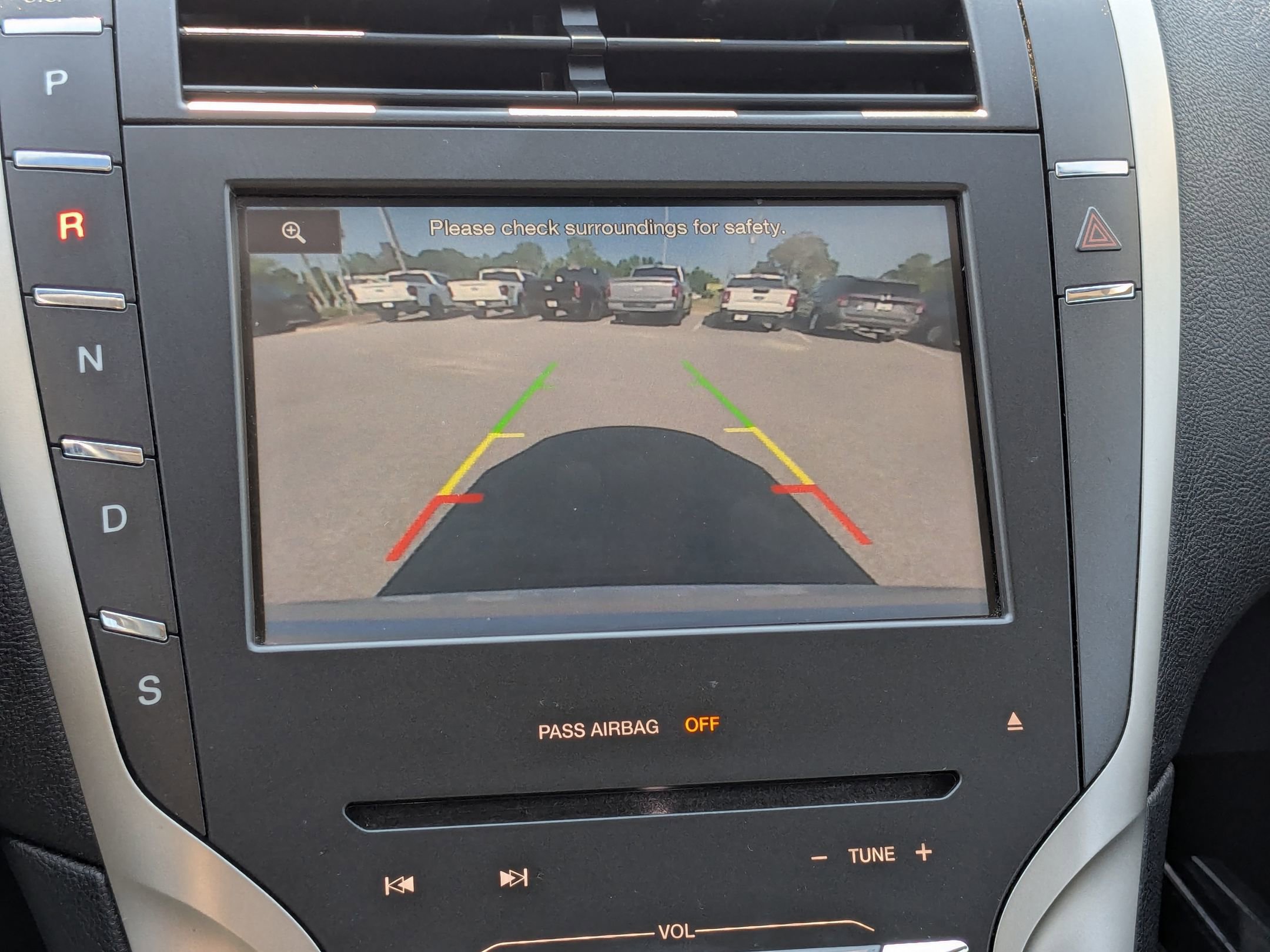 2016 Lincoln MKZ Base photo 24