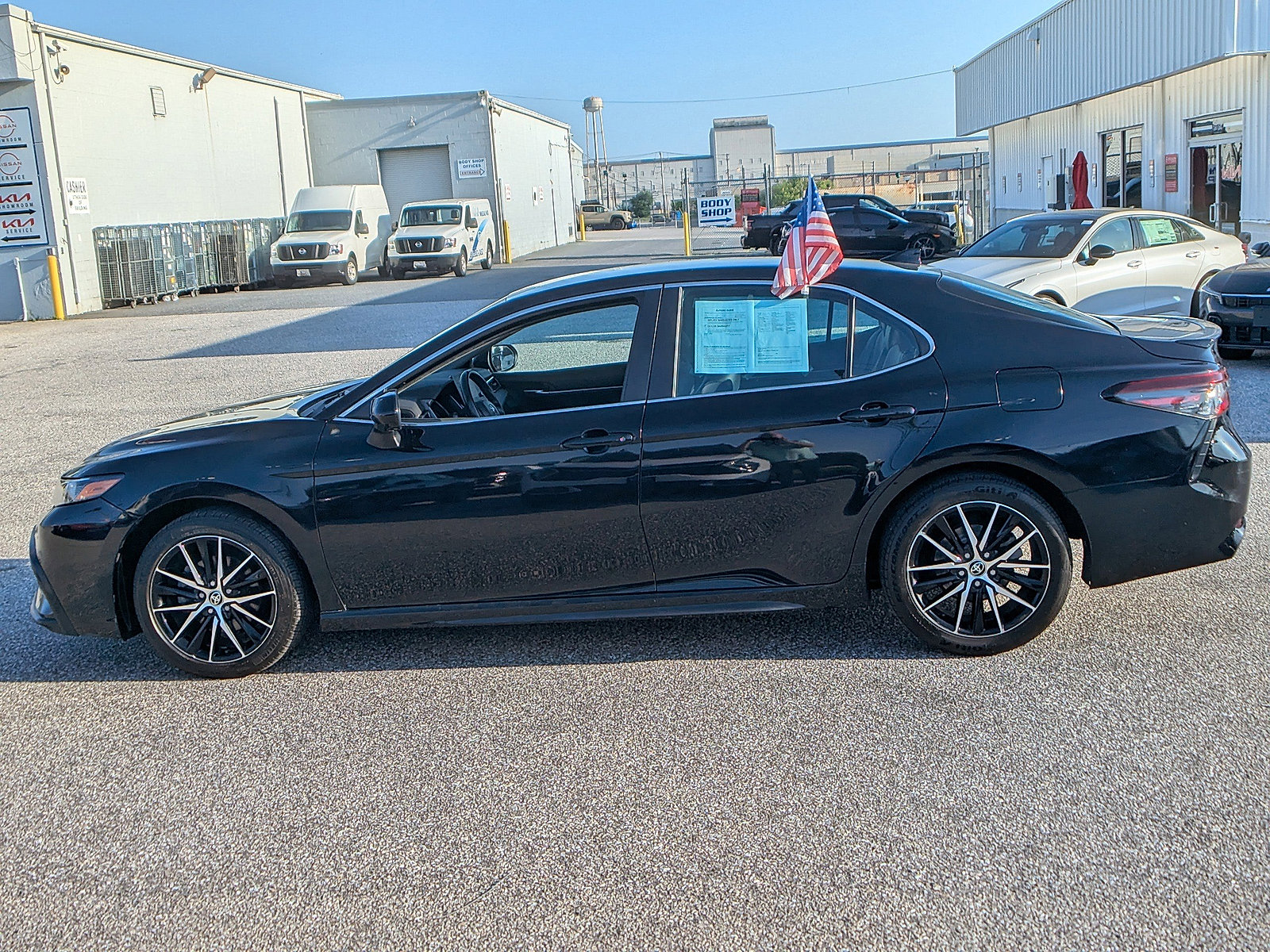 2021 Toyota Camry SE photo 22