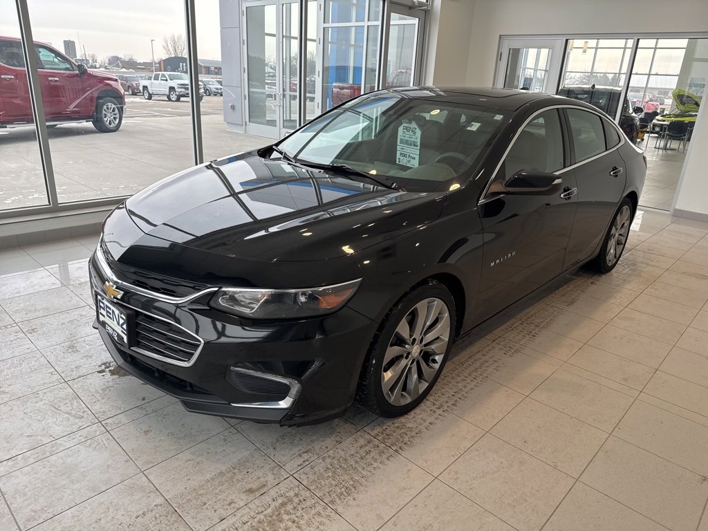 Used 2016 Chevrolet Malibu 2LZ Premier with VIN 1G1ZH5SX5GF190322 for sale in Spring Valley, Minnesota