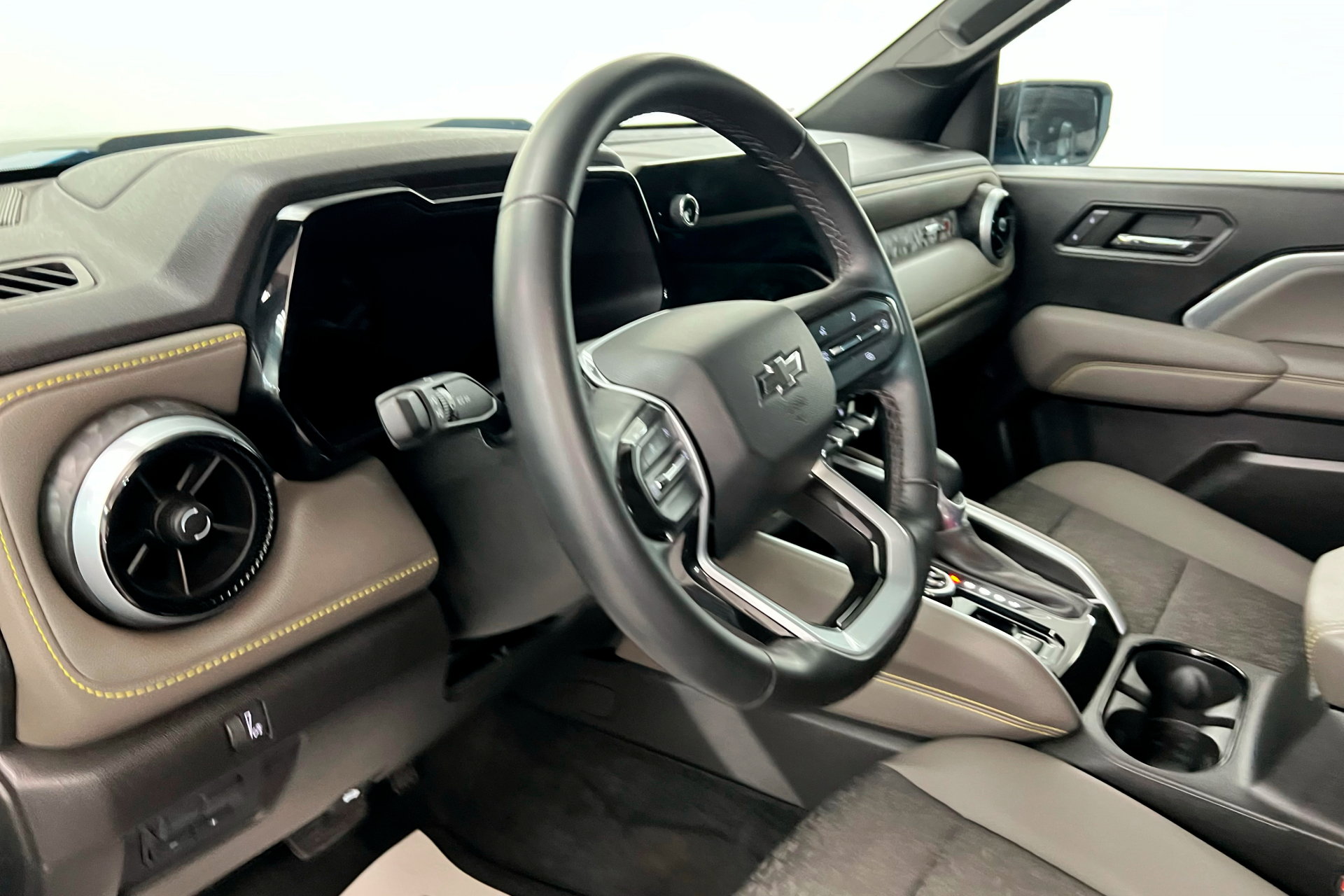 Certified Used 2024 Glacier Blue Metallic Chevrolet ZR2 image 15