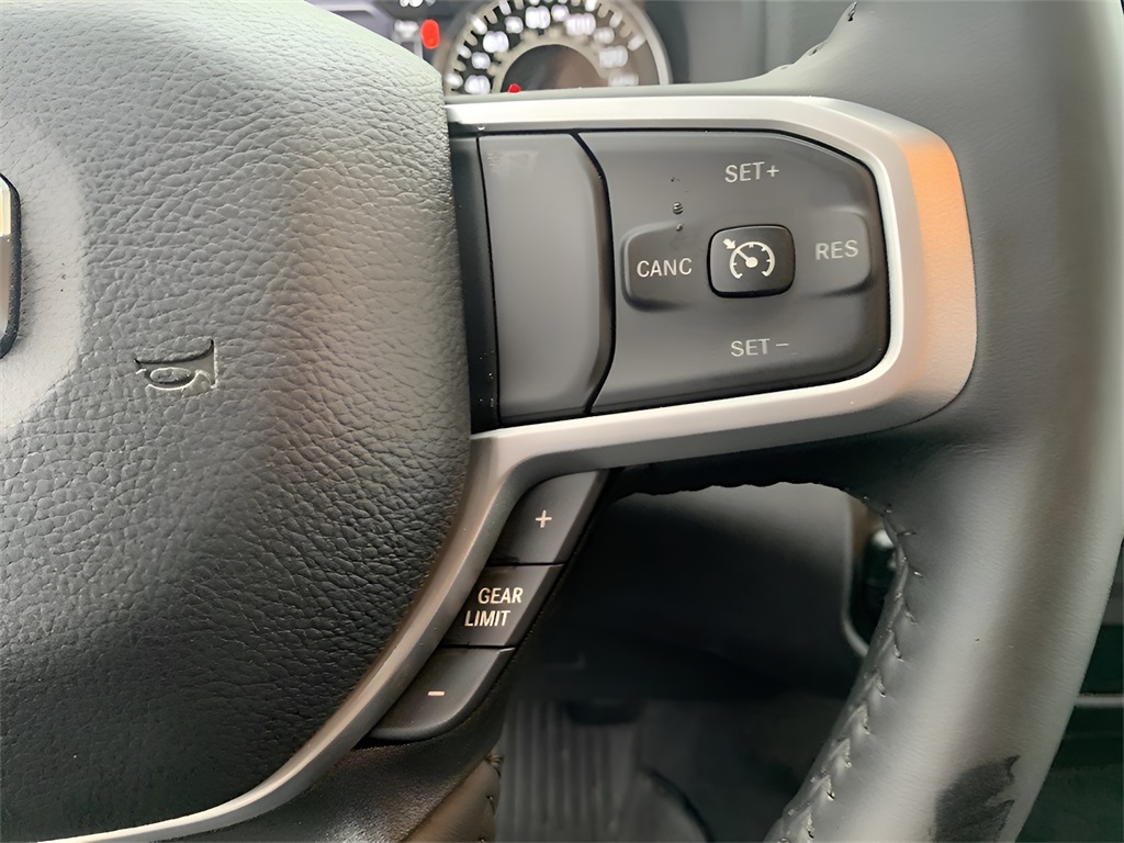 2024 Ram 4500 SLT photo 32