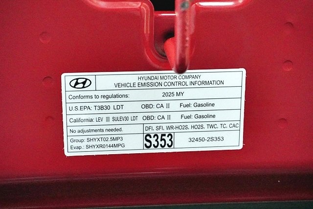 Used 2025 Red Hyundai SEL image 34