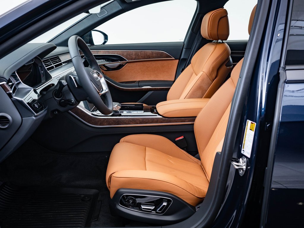 2025 Audi A8 L 55 photo 4