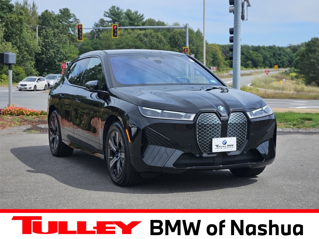 2025 BMW iX 50's photo