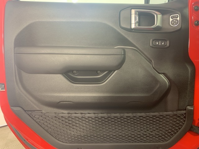 2023 Jeep Wrangler Sport S photo 23